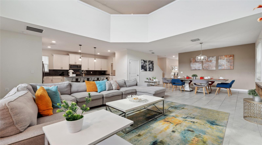 DAVENPORT, Florida 33896, 5 Bedrooms Bedrooms, ,5 BathroomsBathrooms,Residential,For Sale,DROP SHOT,0,MFRS5125638
