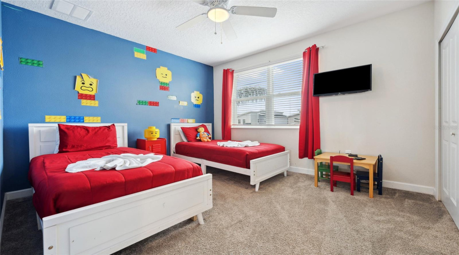 DAVENPORT, Florida 33896, 5 Bedrooms Bedrooms, ,5 BathroomsBathrooms,Residential,For Sale,DROP SHOT,0,MFRS5125638
