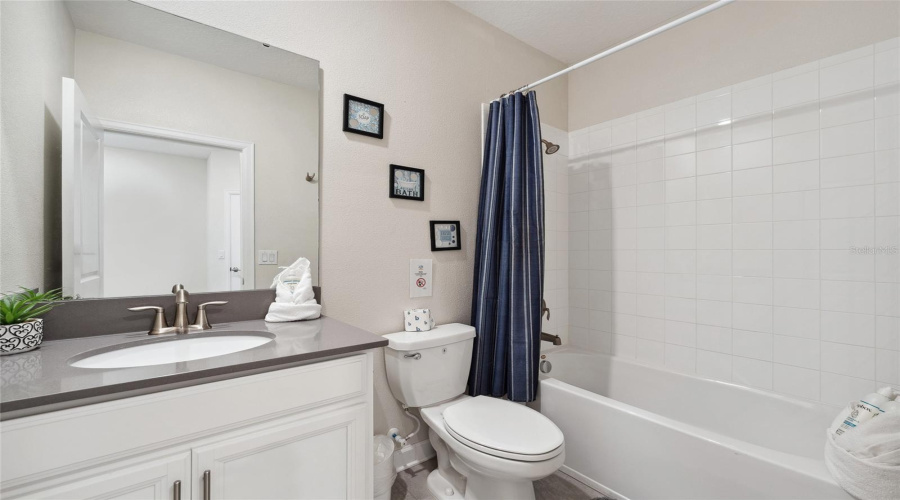 DAVENPORT, Florida 33896, 5 Bedrooms Bedrooms, ,5 BathroomsBathrooms,Residential,For Sale,DROP SHOT,0,MFRS5125638