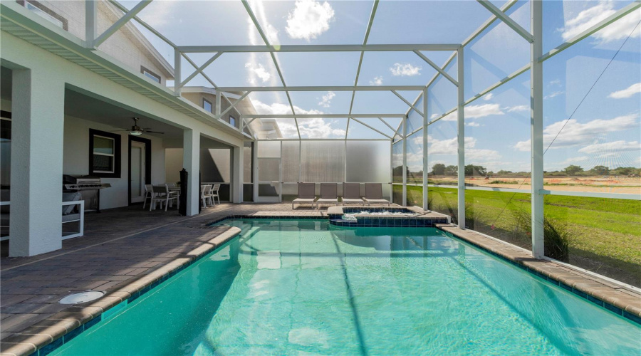 Davenport, Florida 33896, 8 Bedrooms Bedrooms, ,5 Bathroomsbathrooms,Residential,For Sale,Sommerset Hills,Mfro6303123