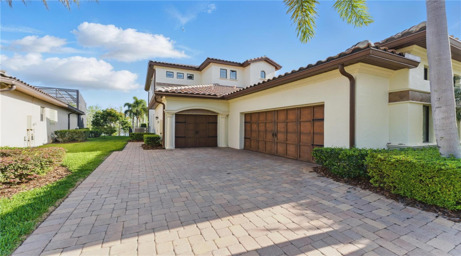 Orlando, Florida 32836, 6 Bedrooms Bedrooms, ,6 Bathroomsbathrooms,Residential,For Sale,Pointe Venezia,Mfro6301860