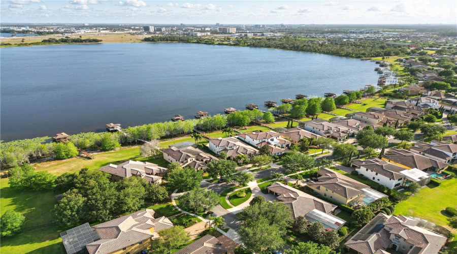 Orlando, Florida 32836, 6 Bedrooms Bedrooms, ,6 Bathroomsbathrooms,Residential,For Sale,Pointe Venezia,Mfro6301860
