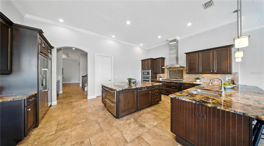 Orlando, Florida 32836, 6 Bedrooms Bedrooms, ,6 Bathroomsbathrooms,Residential,For Sale,Pointe Venezia,Mfro6301860