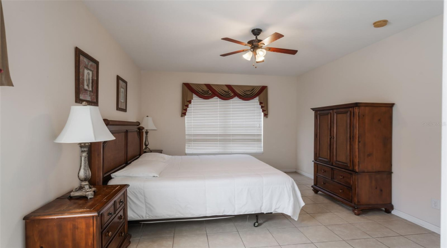 DAVENPORT, Florida 33837, 7 Bedrooms Bedrooms, ,4 BathroomsBathrooms,Residential,For Sale,ROSSO,0,MFRS5125617