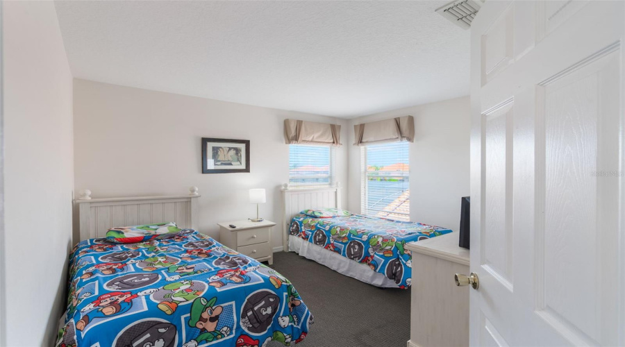 DAVENPORT, Florida 33837, 7 Bedrooms Bedrooms, ,4 BathroomsBathrooms,Residential,For Sale,ROSSO,0,MFRS5125617
