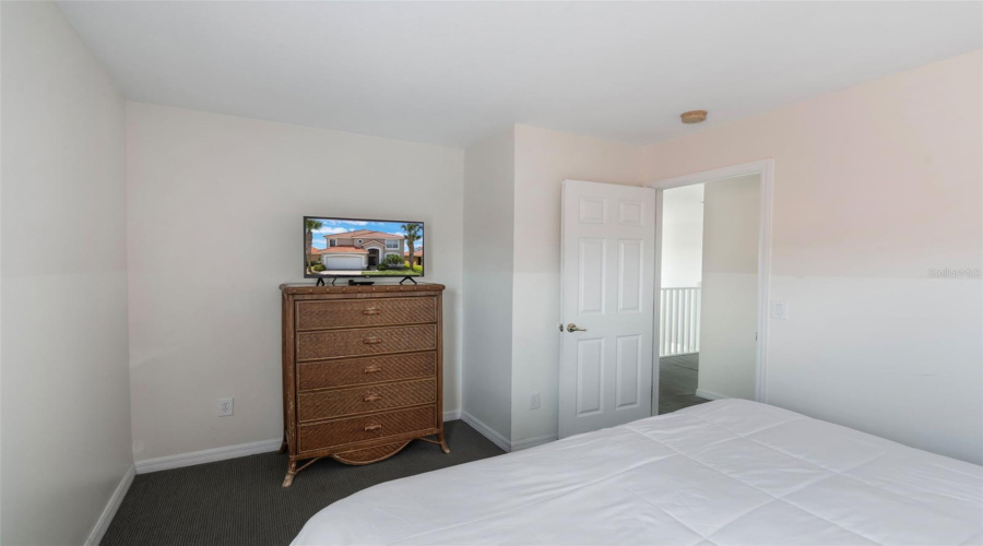 DAVENPORT, Florida 33837, 7 Bedrooms Bedrooms, ,4 BathroomsBathrooms,Residential,For Sale,ROSSO,0,MFRS5125617