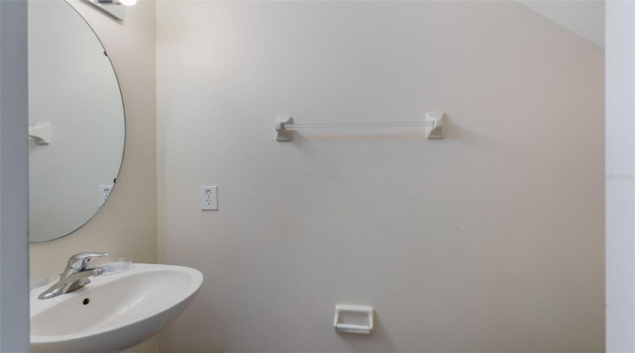DAVENPORT, Florida 33837, 7 Bedrooms Bedrooms, ,4 BathroomsBathrooms,Residential,For Sale,ROSSO,0,MFRS5125617