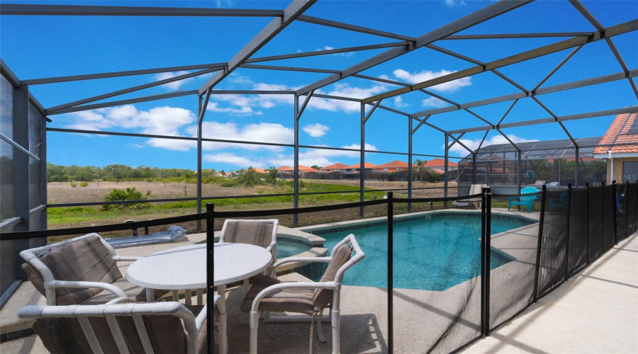 DAVENPORT, Florida 33837, 7 Bedrooms Bedrooms, ,4 BathroomsBathrooms,Residential,For Sale,ROSSO,0,MFRS5125617