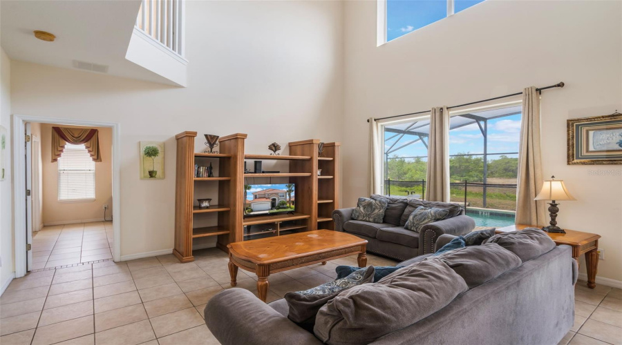 DAVENPORT, Florida 33837, 7 Bedrooms Bedrooms, ,4 BathroomsBathrooms,Residential,For Sale,ROSSO,0,MFRS5125617