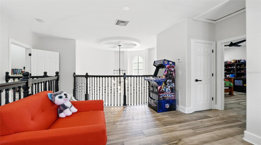 Kissimmee, Florida 34747, 5 Bedrooms Bedrooms, ,5 Bathroomsbathrooms,Residential,For Sale,Roycroft,Mfrtb8377961
