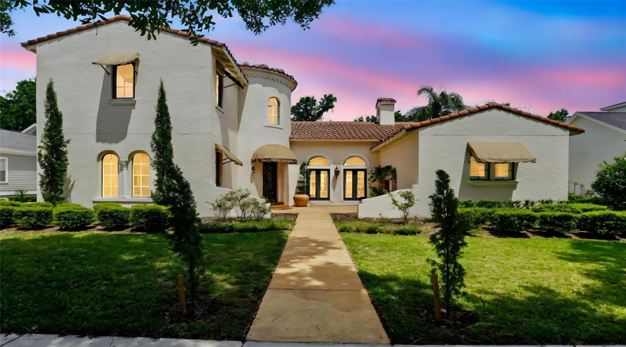 Kissimmee, Florida 34747, 5 Bedrooms Bedrooms, ,5 Bathroomsbathrooms,Residential,For Sale,Roycroft,Mfrtb8377961