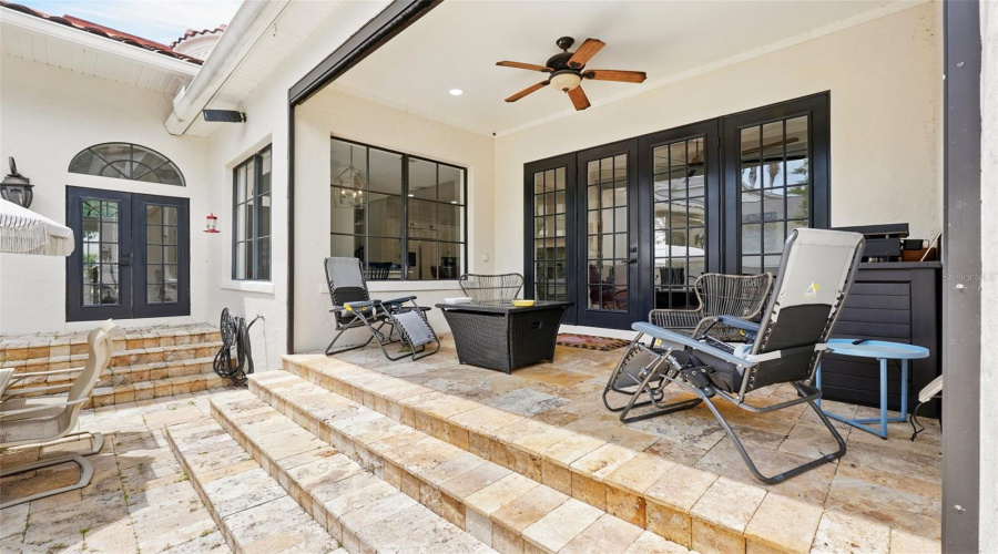Kissimmee, Florida 34747, 5 Bedrooms Bedrooms, ,5 Bathroomsbathrooms,Residential,For Sale,Roycroft,Mfrtb8377961