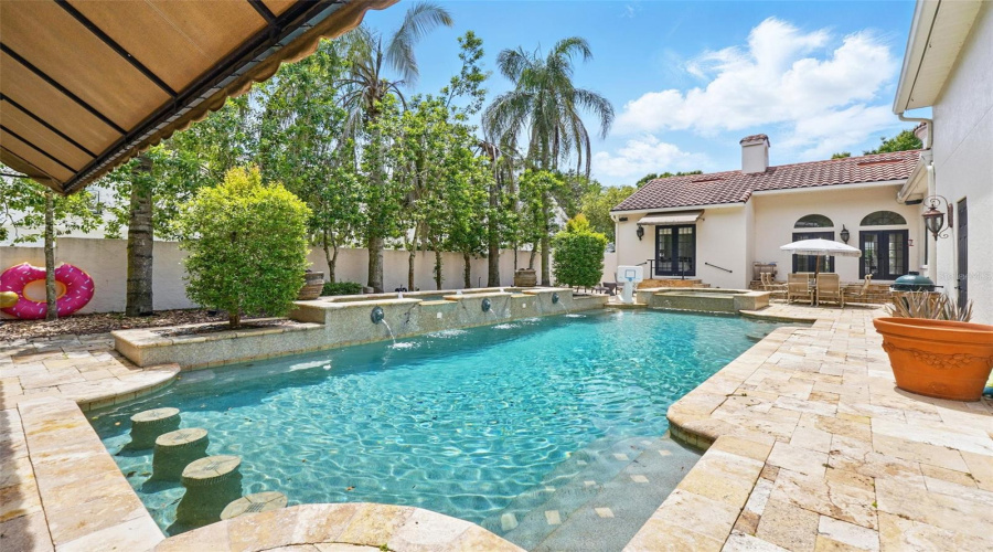 Kissimmee, Florida 34747, 5 Bedrooms Bedrooms, ,5 Bathroomsbathrooms,Residential,For Sale,Roycroft,Mfrtb8377961