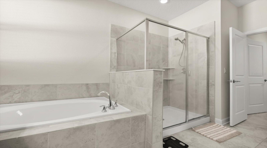 KISSIMMEE, Florida 34746, 4 Bedrooms Bedrooms, ,3 BathroomsBathrooms,Residential,For Sale,VERDE VALLEY,0,MFRO6303398