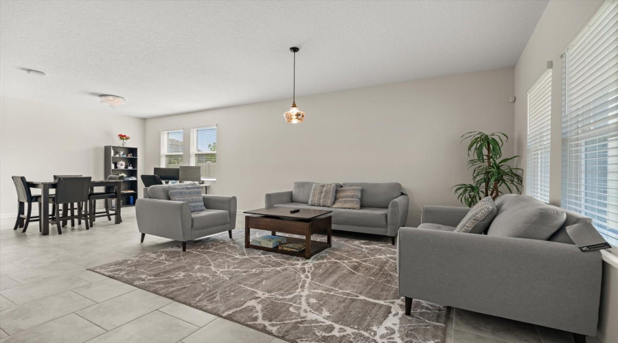 KISSIMMEE, Florida 34746, 4 Bedrooms Bedrooms, ,3 BathroomsBathrooms,Residential,For Sale,VERDE VALLEY,0,MFRO6303398