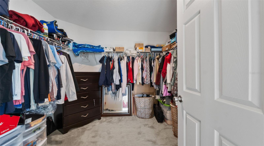 DAVENPORT, Florida 33896, 4 Bedrooms Bedrooms, ,2 BathroomsBathrooms,Residential,For Sale,POMPAY,0,MFRO6299098