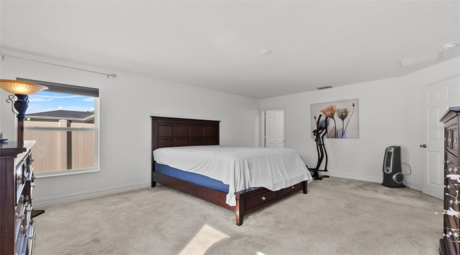 DAVENPORT, Florida 33896, 4 Bedrooms Bedrooms, ,2 BathroomsBathrooms,Residential,For Sale,POMPAY,0,MFRO6299098