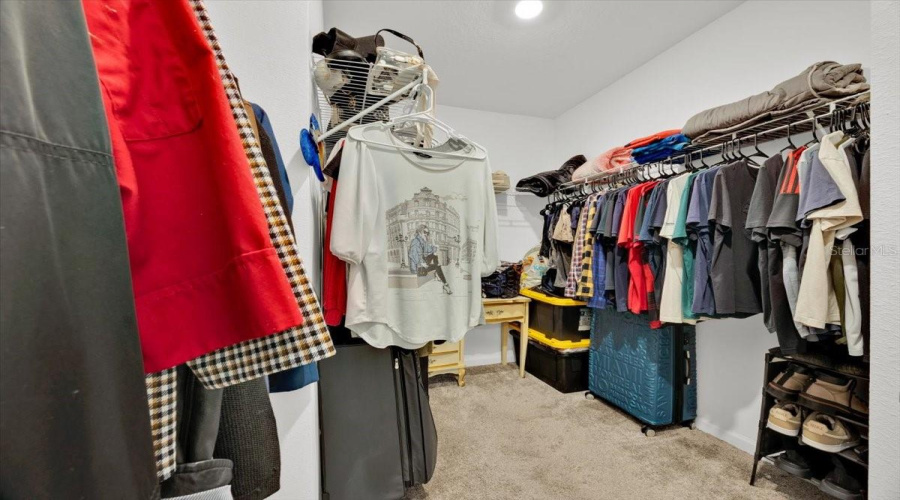 DAVENPORT, Florida 33837, 5 Bedrooms Bedrooms, ,2 BathroomsBathrooms,Residential,For Sale,JACKSON,0,MFRO6303321