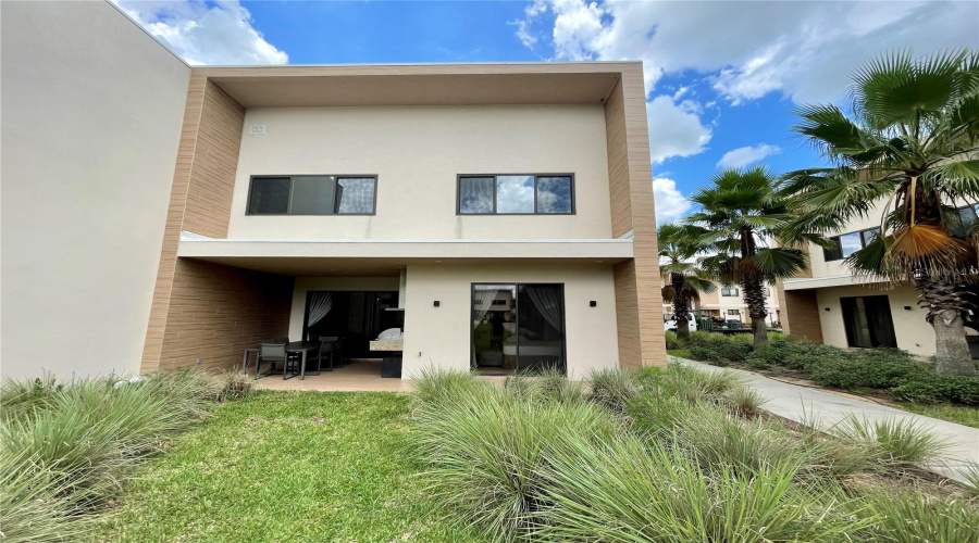 Kissimmee, Florida 34747, 4 Bedrooms Bedrooms, ,4 Bathroomsbathrooms,Residential,For Sale,Brooklyn,Mfro6303752