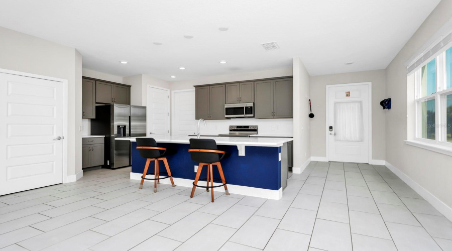 REUNION, Florida 34747, 3 Bedrooms Bedrooms, ,2 BathroomsBathrooms,Residential,For Sale,DRIVING RANGE,0,MFRO6303877
