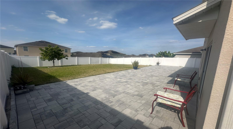 DAVENPORT, Florida 33896, 5 Bedrooms Bedrooms, ,3 BathroomsBathrooms,Residential,For Sale,ABERDEEN,MFRC7509136