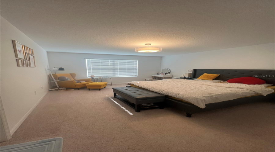 Davenport, Florida 33897, 6 Bedrooms Bedrooms, ,5 Bathroomsbathrooms,Residential,For Sale,Vellacito,Mfro6303575