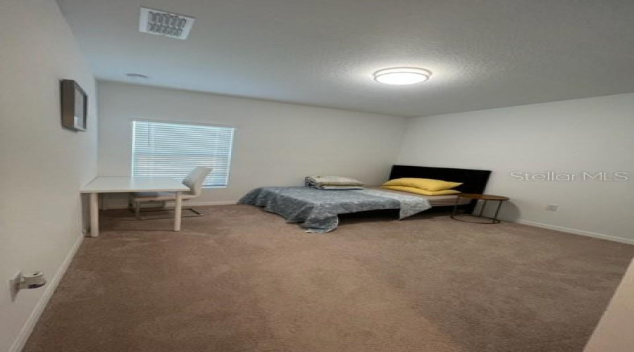 Davenport, Florida 33897, 6 Bedrooms Bedrooms, ,5 Bathroomsbathrooms,Residential,For Sale,Vellacito,Mfro6303575