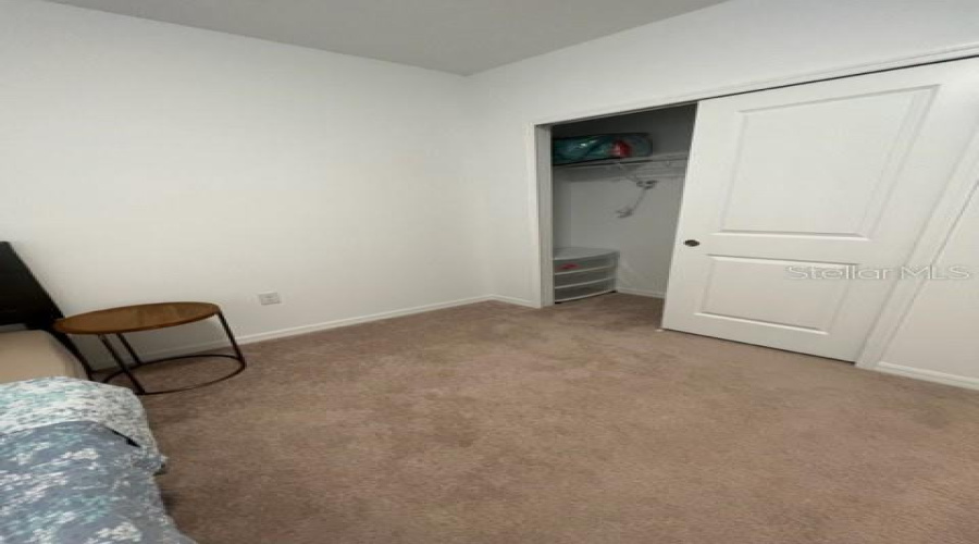 Davenport, Florida 33897, 6 Bedrooms Bedrooms, ,5 Bathroomsbathrooms,Residential,For Sale,Vellacito,Mfro6303575