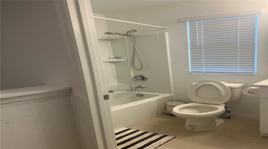 Davenport, Florida 33897, 6 Bedrooms Bedrooms, ,5 Bathroomsbathrooms,Residential,For Sale,Vellacito,Mfro6303575