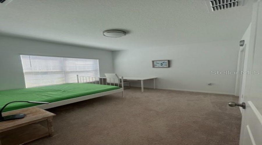 Davenport, Florida 33897, 6 Bedrooms Bedrooms, ,5 Bathroomsbathrooms,Residential,For Sale,Vellacito,Mfro6303575