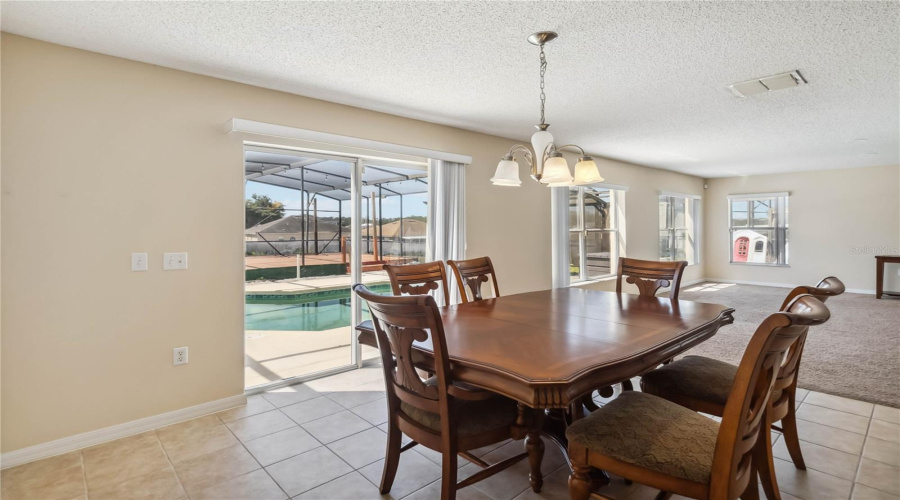 Davenport, Florida 33897, 4 Bedrooms Bedrooms, ,2 Bathroomsbathrooms,Residential,For Sale,Canna,Mfrs5125476