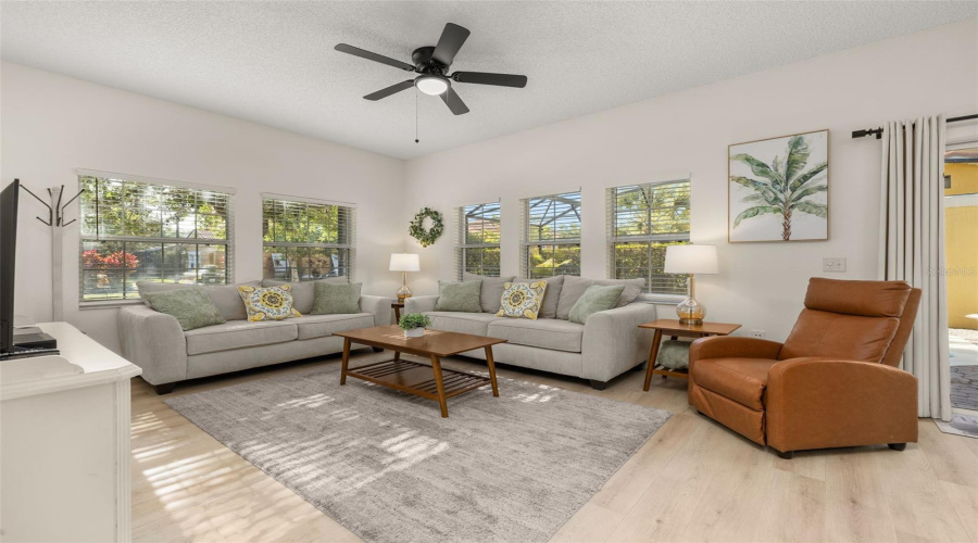 Kissimmee, Florida 34746, 4 Bedrooms Bedrooms, ,3 Bathroomsbathrooms,Residential,For Sale,Flagler Beach,Mfrs5125770
