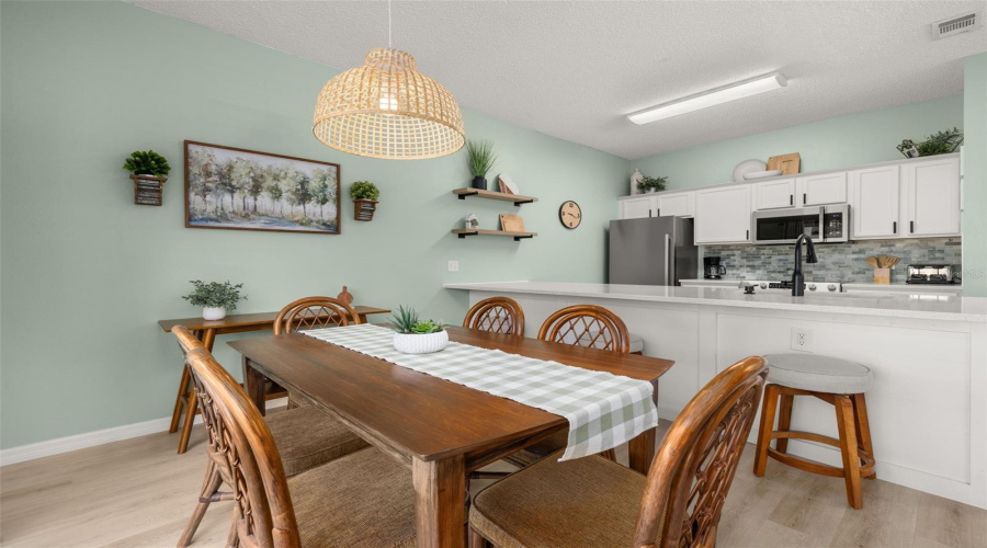 Kissimmee, Florida 34746, 4 Bedrooms Bedrooms, ,3 Bathroomsbathrooms,Residential,For Sale,Flagler Beach,Mfrs5125770