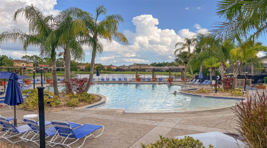 Kissimmee, Florida 34746, 4 Bedrooms Bedrooms, ,3 Bathroomsbathrooms,Residential,For Sale,Flagler Beach,Mfrs5125770