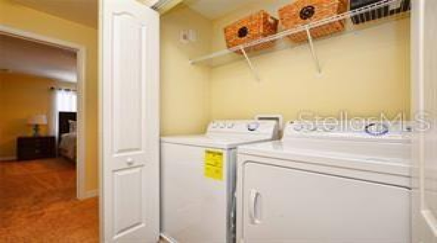 Kissimmee, Florida 34747, 4 Bedrooms Bedrooms, ,3 Bathroomsbathrooms,Residential,For Sale,Banana Palm,Mfro6304074