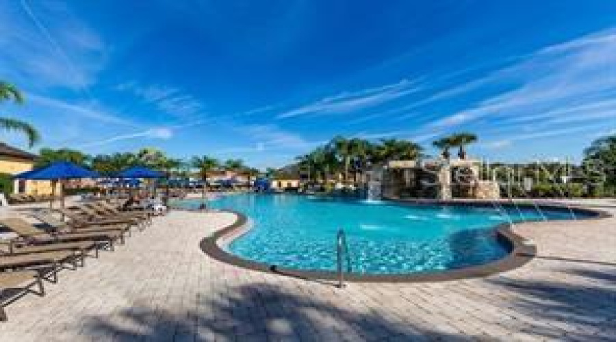 Kissimmee, Florida 34747, 4 Bedrooms Bedrooms, ,3 Bathroomsbathrooms,Residential,For Sale,Banana Palm,Mfro6304074