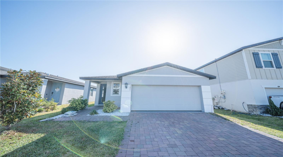 Davenport, Florida 33897, 3 Bedrooms Bedrooms, ,2 Bathroomsbathrooms,Residential,For Sale,Monaco,Mfrs5125826