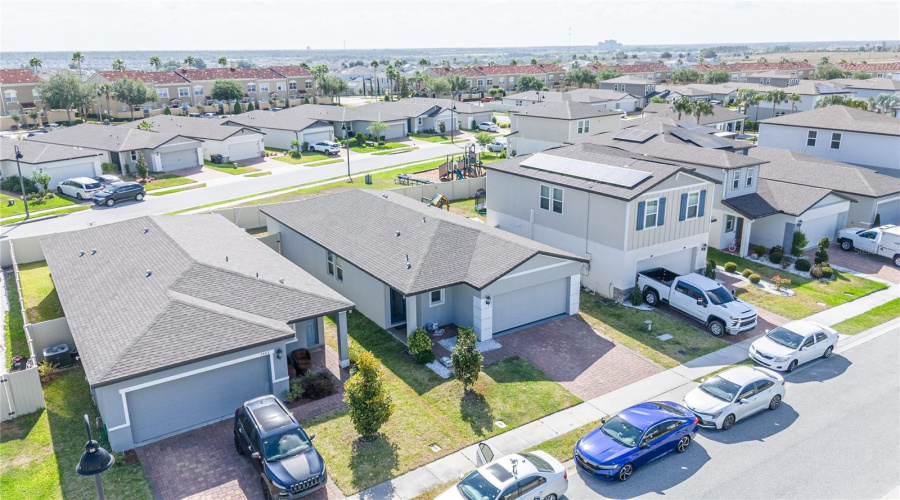 Davenport, Florida 33897, 3 Bedrooms Bedrooms, ,2 Bathroomsbathrooms,Residential,For Sale,Monaco,Mfrs5125826