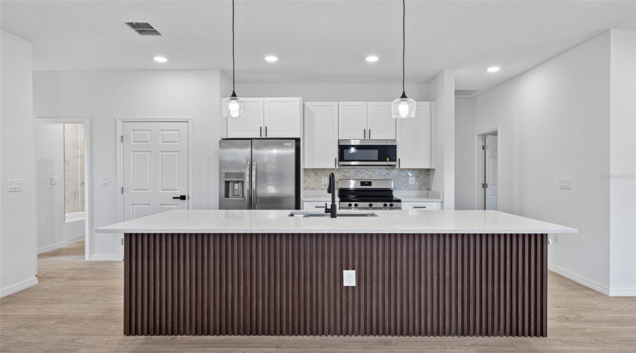 Davenport, Florida 33837, 4 Bedrooms Bedrooms, ,3 Bathroomsbathrooms,Residential,For Sale,Alta Vista,Mfro6300995