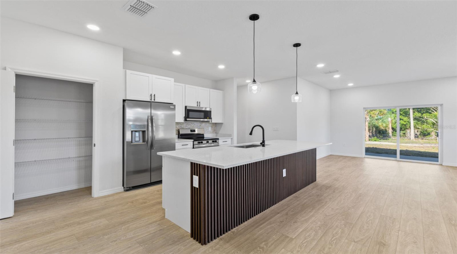 Davenport, Florida 33837, 4 Bedrooms Bedrooms, ,3 Bathroomsbathrooms,Residential,For Sale,Alta Vista,Mfro6300995