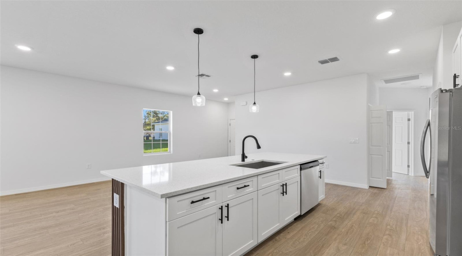 Davenport, Florida 33837, 4 Bedrooms Bedrooms, ,3 Bathroomsbathrooms,Residential,For Sale,Alta Vista,Mfro6300995