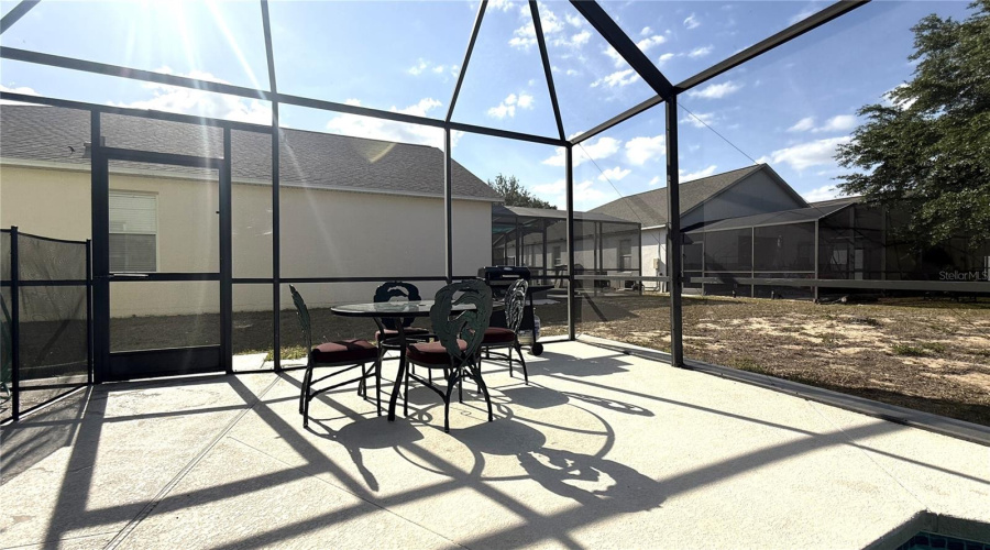 Davenport, Florida 33837, 4 Bedrooms Bedrooms, ,3 Bathroomsbathrooms,Residential,For Sale,Sigmund,Mfro6295794