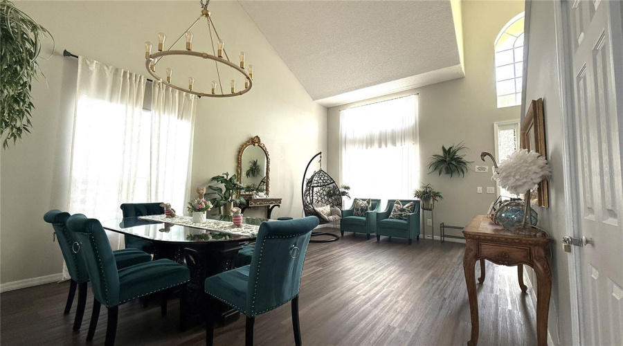 Davenport, Florida 33837, 4 Bedrooms Bedrooms, ,3 Bathroomsbathrooms,Residential,For Sale,Sigmund,Mfro6295794
