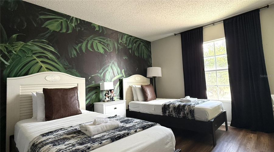Davenport, Florida 33837, 4 Bedrooms Bedrooms, ,3 Bathroomsbathrooms,Residential,For Sale,Sigmund,Mfro6295794