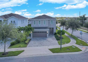 KISSIMMEE, Florida 34747, 6 Bedrooms Bedrooms, ,6 BathroomsBathrooms,Residential,For Sale,MARKER,MFRO6303739
