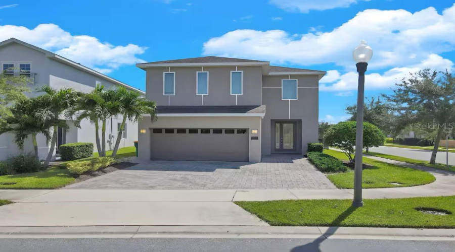 Kissimmee, Florida 34747, 6 Bedrooms Bedrooms, ,6 Bathroomsbathrooms,Residential,For Sale,Marker,Mfro6303739