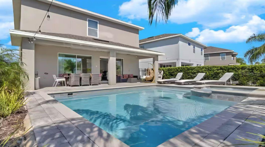 Kissimmee, Florida 34747, 6 Bedrooms Bedrooms, ,6 Bathroomsbathrooms,Residential,For Sale,Marker,Mfro6303739