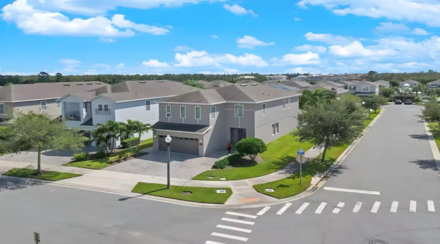 Kissimmee, Florida 34747, 6 Bedrooms Bedrooms, ,6 Bathroomsbathrooms,Residential,For Sale,Marker,Mfro6303739