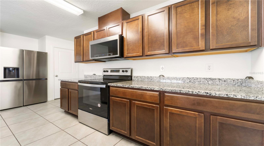 Davenport, Florida 33896, 3 Bedrooms Bedrooms, ,2 Bathroomsbathrooms,Residential,For Sale,Overpool,Mfro6302958