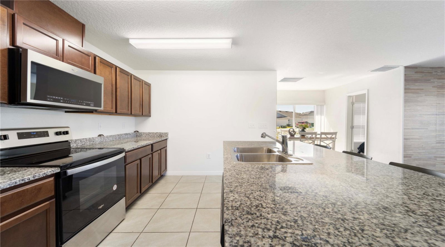 Davenport, Florida 33896, 3 Bedrooms Bedrooms, ,2 Bathroomsbathrooms,Residential,For Sale,Overpool,Mfro6302958